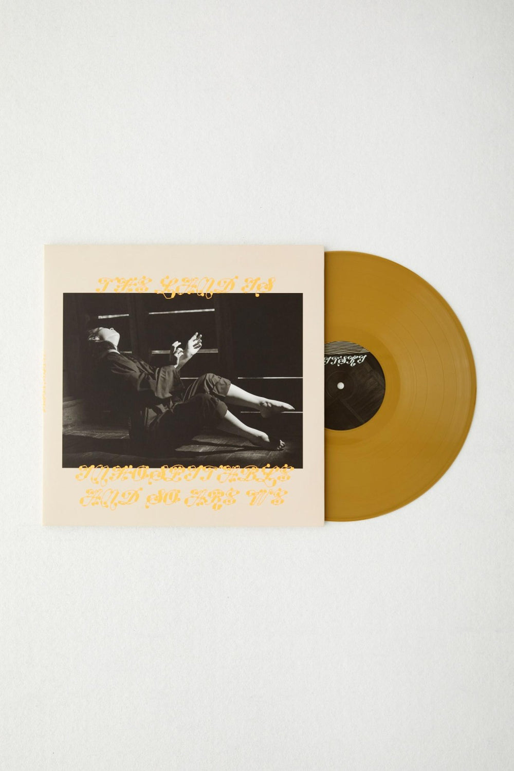 Mitski - The land is inhospitable and so are we Urban Outfitters exlusive (Gold Vinyl LP)