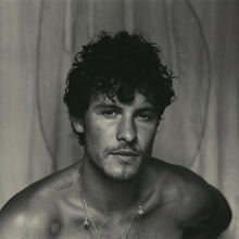 Afbeelding in Gallery-weergave laden, Shawn Mendes - Shawn RUBY RED (LP)
